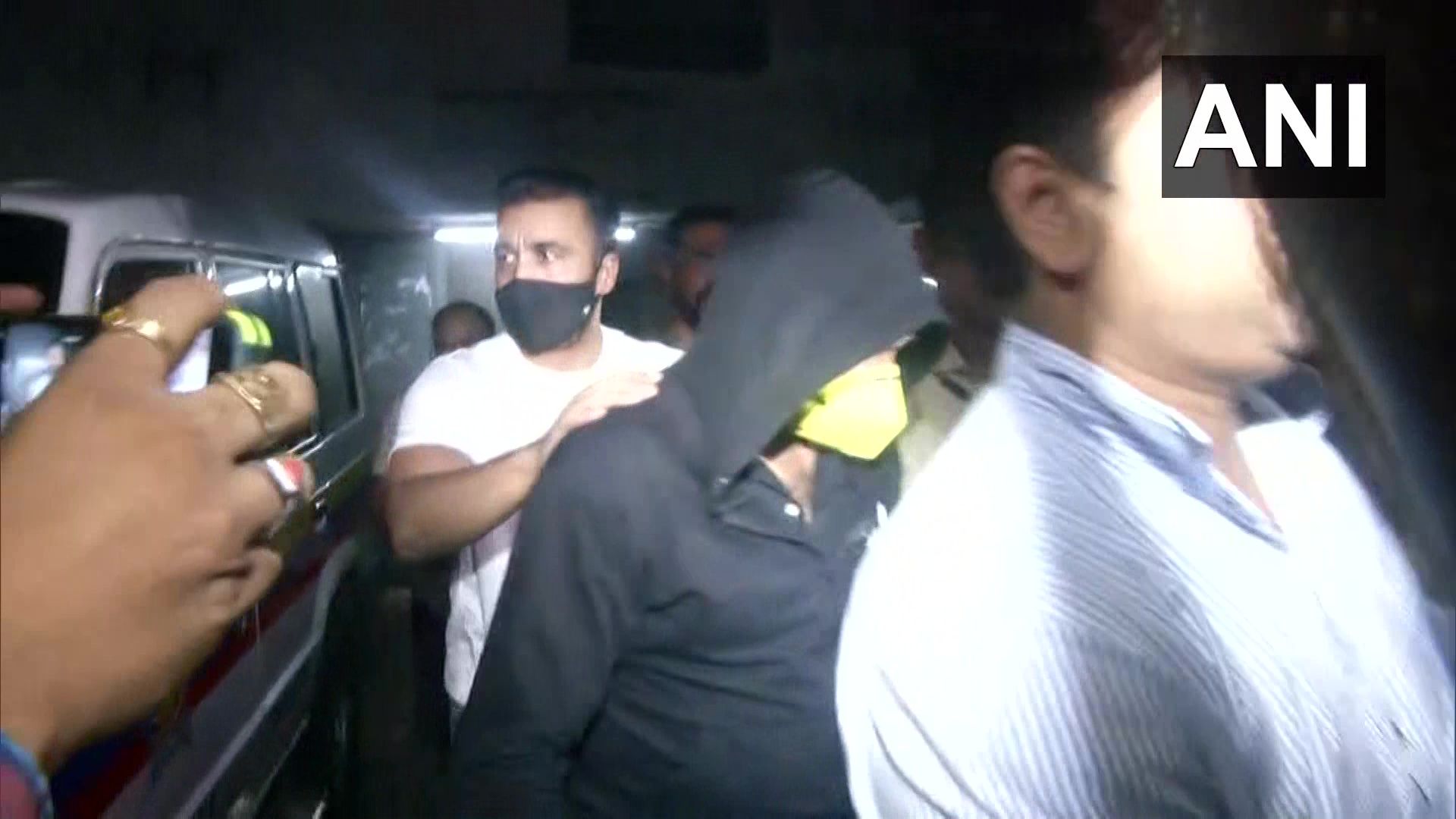 Raj Kundra taken to JJ Hospital by Mumbai police for medical examination. Watch