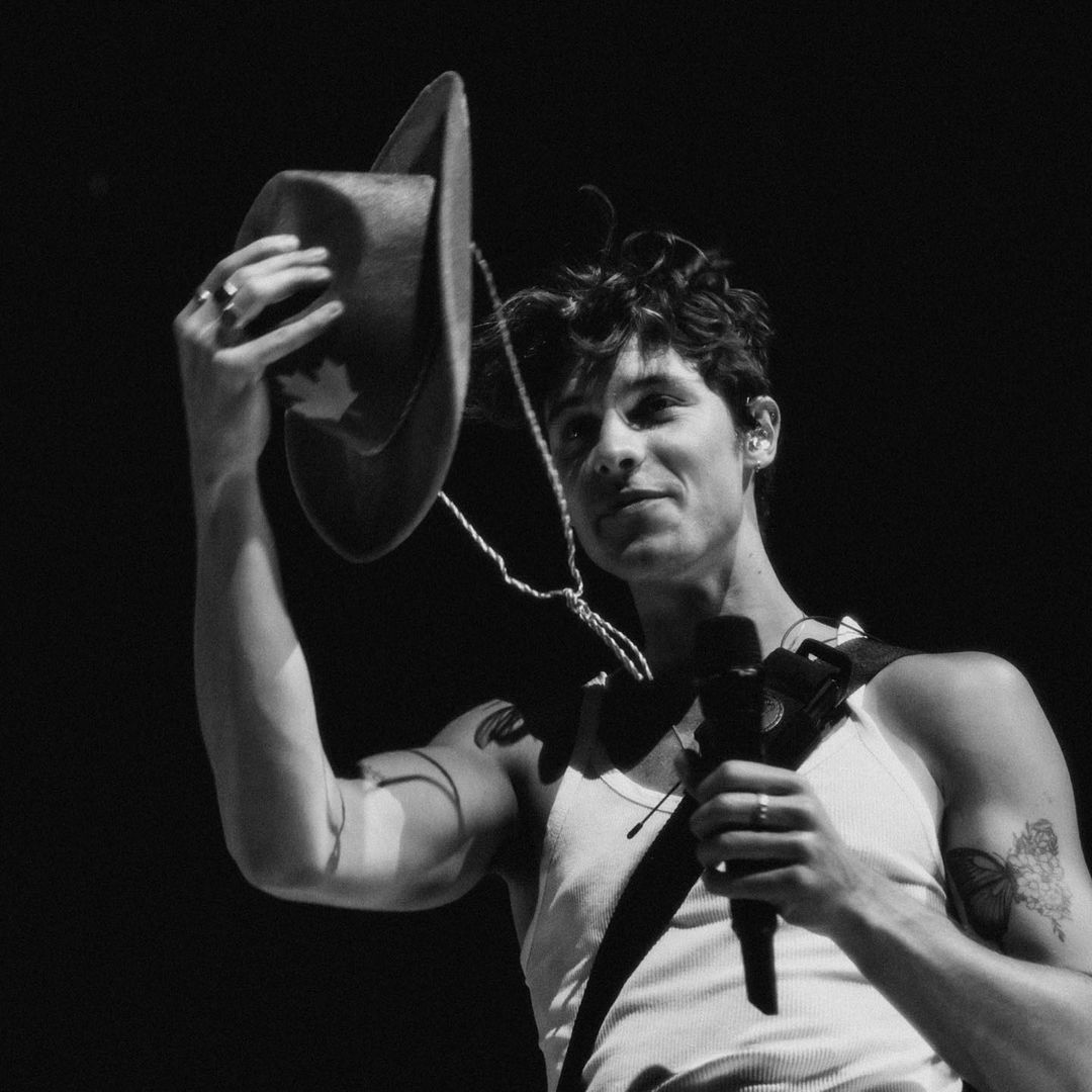 Shawn Mendes cancels world tour and celebrates his birthday in Miami