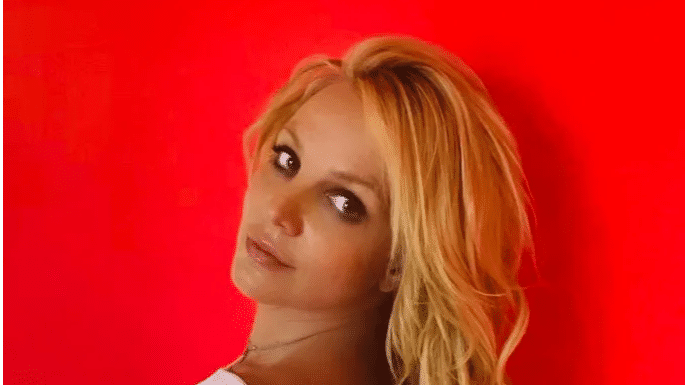 Britney Spears shares dos and don’ts for paparazzi, fans