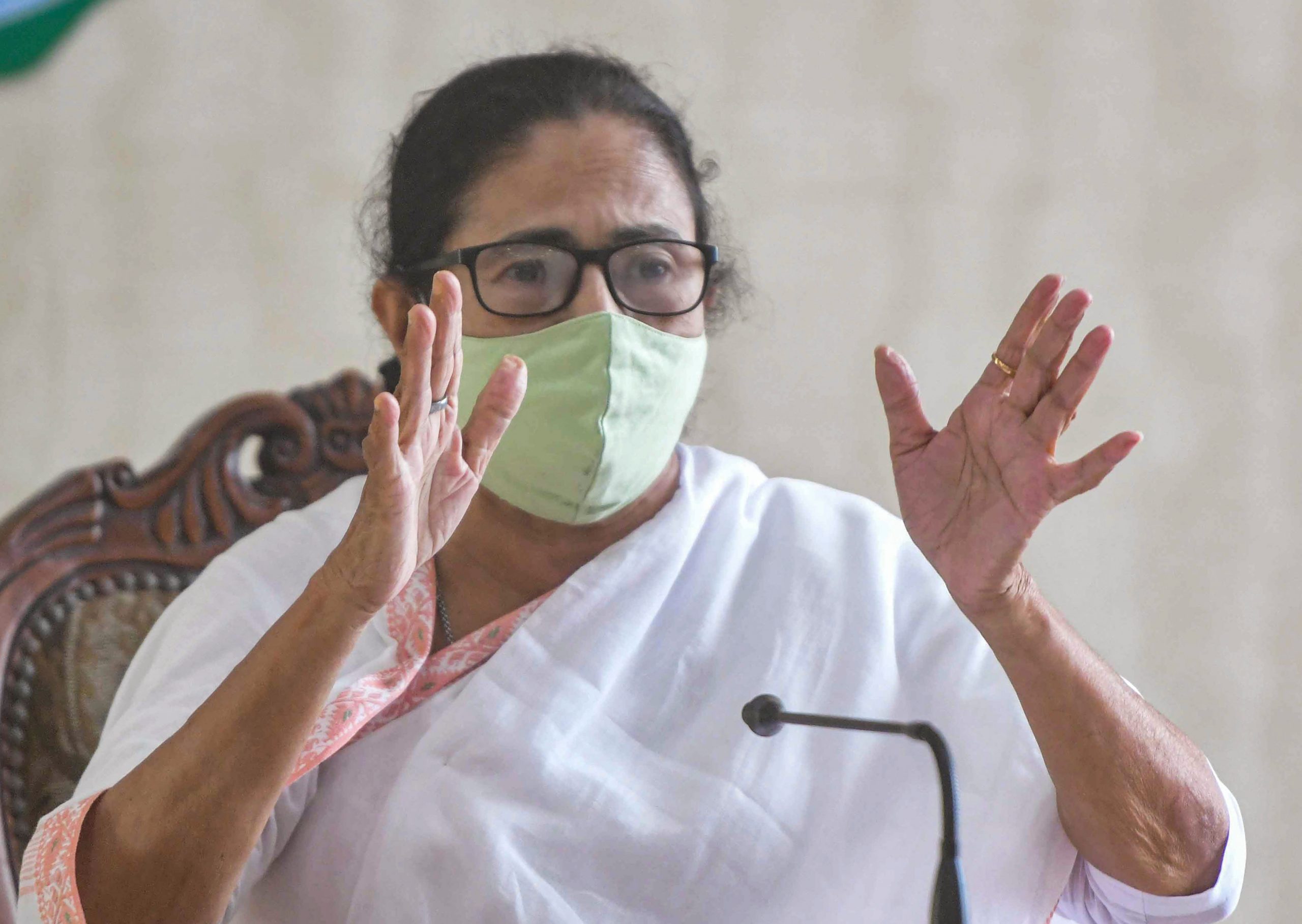 In letter to PM Modi, Mamata Banerjee refuses to let go of chief secretary