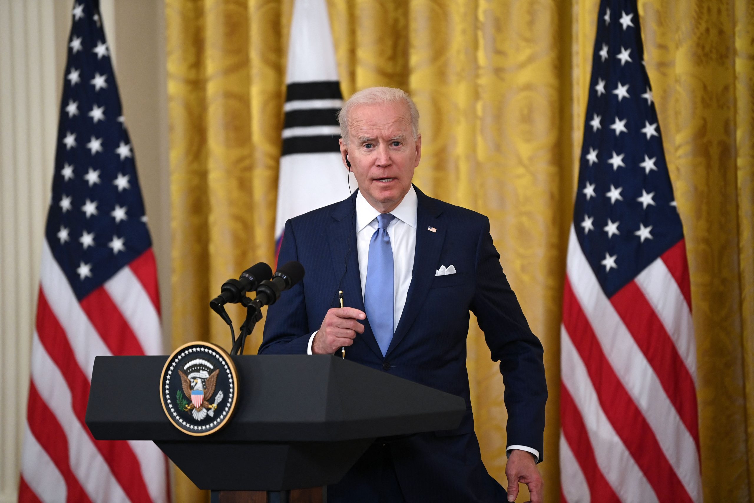 Joe Biden’s approval rating slumps amid rise in COVID cases