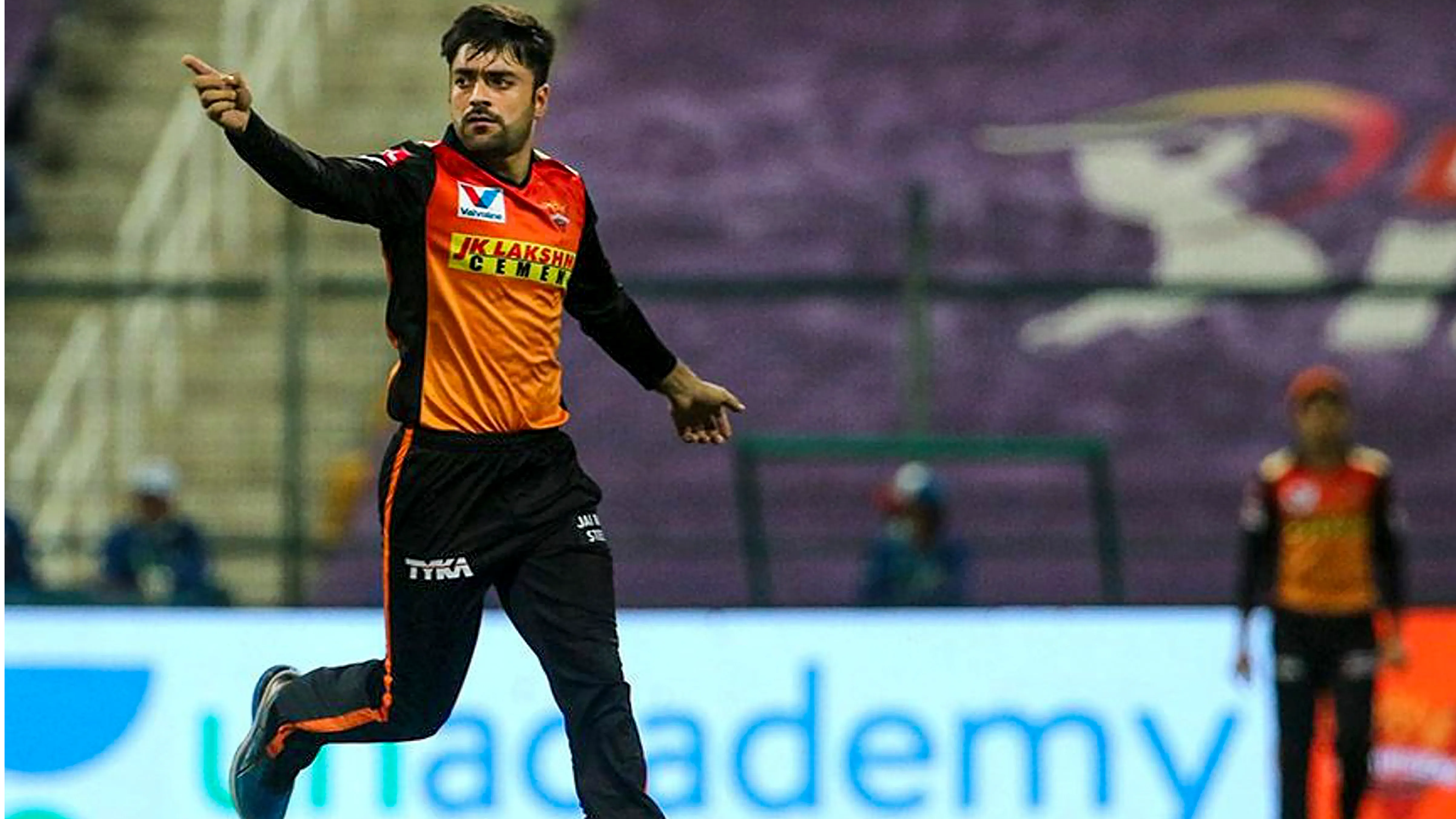 Sussex re-signs Rashid Khan for next year’s T20 Blast