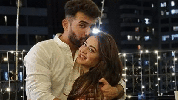 Jay Bhanushali, Mahhi Vijs cook arrested for threatening to stab actress