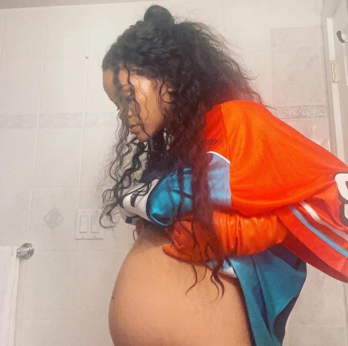 Rihanna’s latest post grabs attention for a reason other than her baby bump
