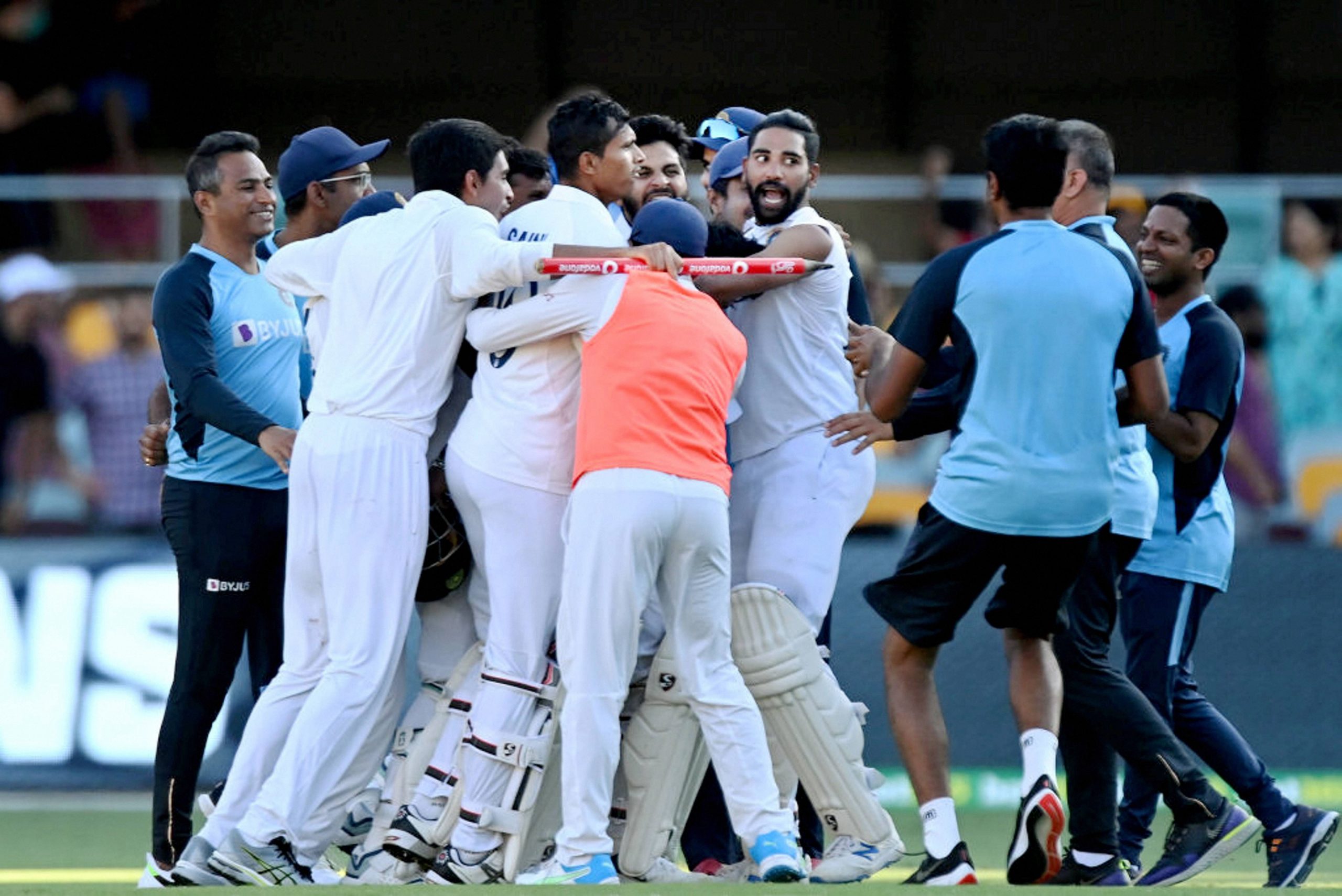 Bollywood congratulates Indian cricket team on historic Test series win