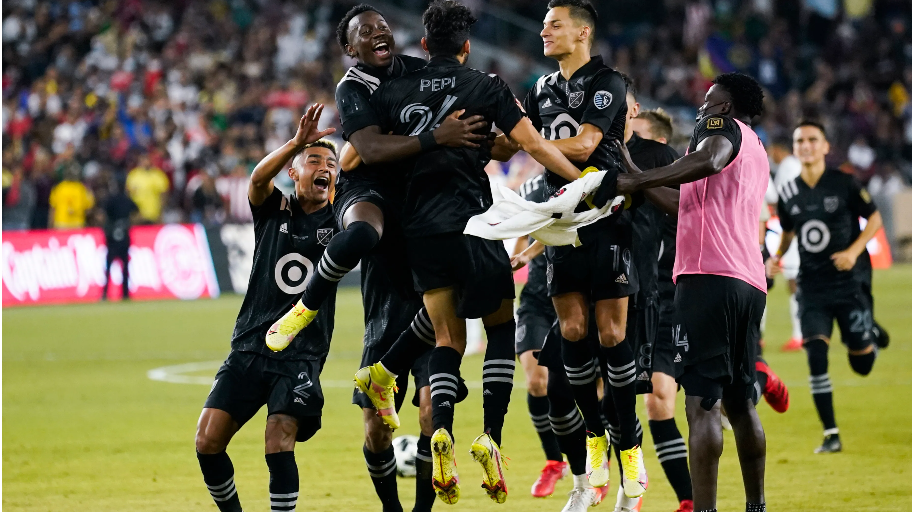 MLS pips Liga MX in penalties to seal the MLS All-Star Game