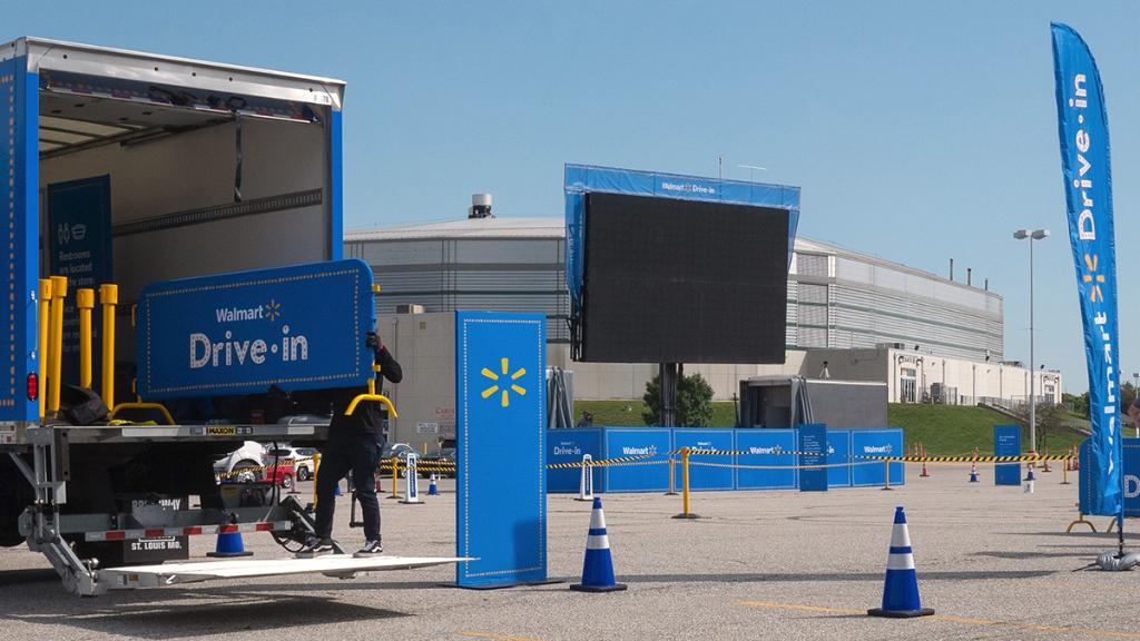 Walmart launches subscription programme in US to challenge Amazon
