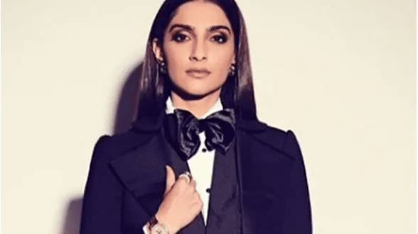 Suit up with Sonam Kapoor: Five unique ways to put on jackets