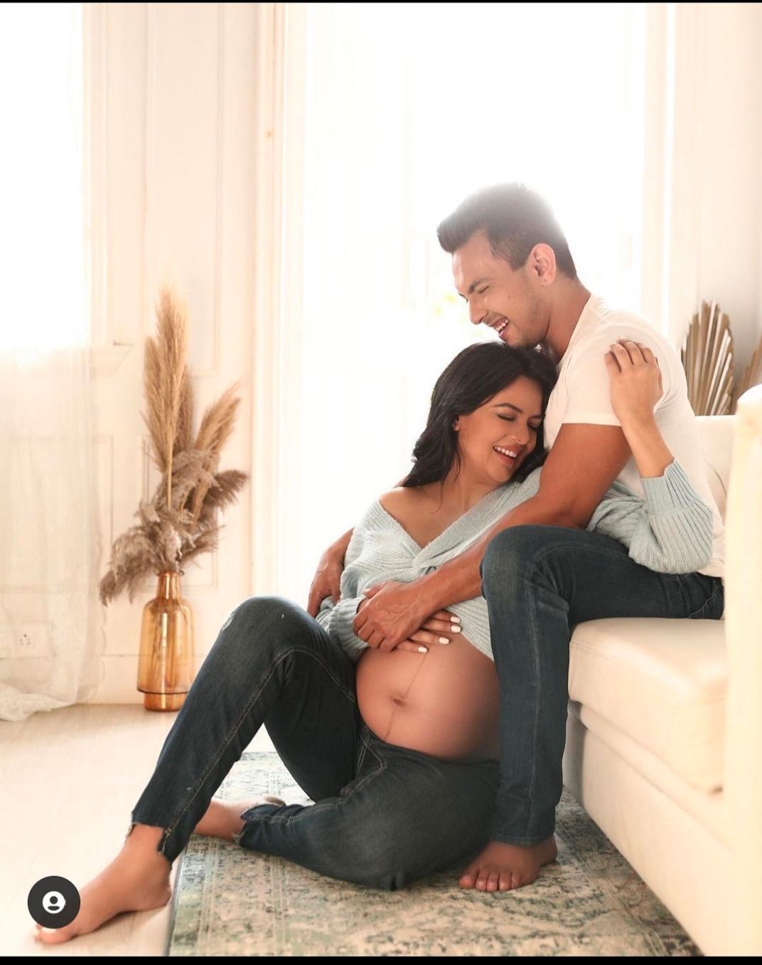 Aditya Narayan and Shweta Agarwal expecting their first child