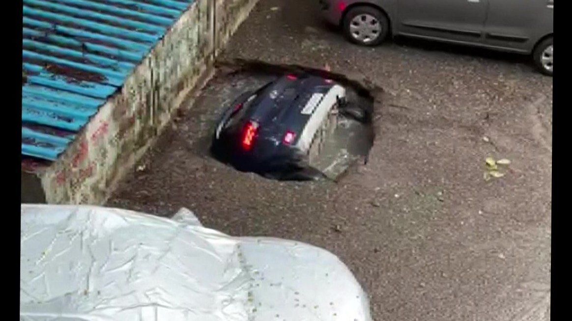 Car swallowed by sinkhole in Mumbai’s Ghatkopar | Watch