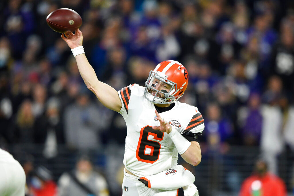 Cleveland Browns will not bench QB Baker Mayfield despite poor form, says coach
