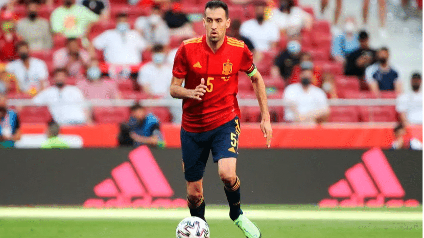 Sergio Busquets to return for Spain after negative COVID test