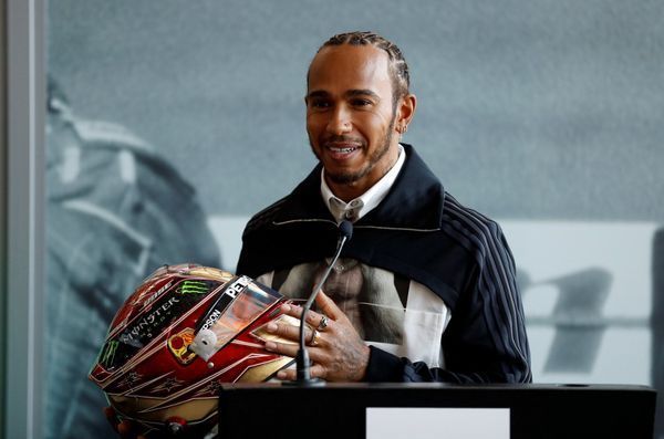 Hamilton wins in Imola, Mercedes claim record 7th straight constructors’ title