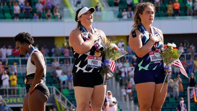 Gwen Berry turns away from US flag during national anthem at Olympic trials