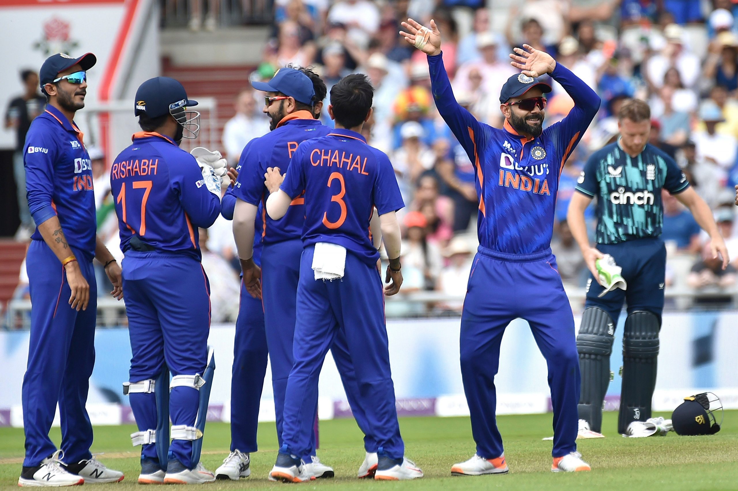 3rd ODI: India beat England by 5 wickets, seal series 2-1