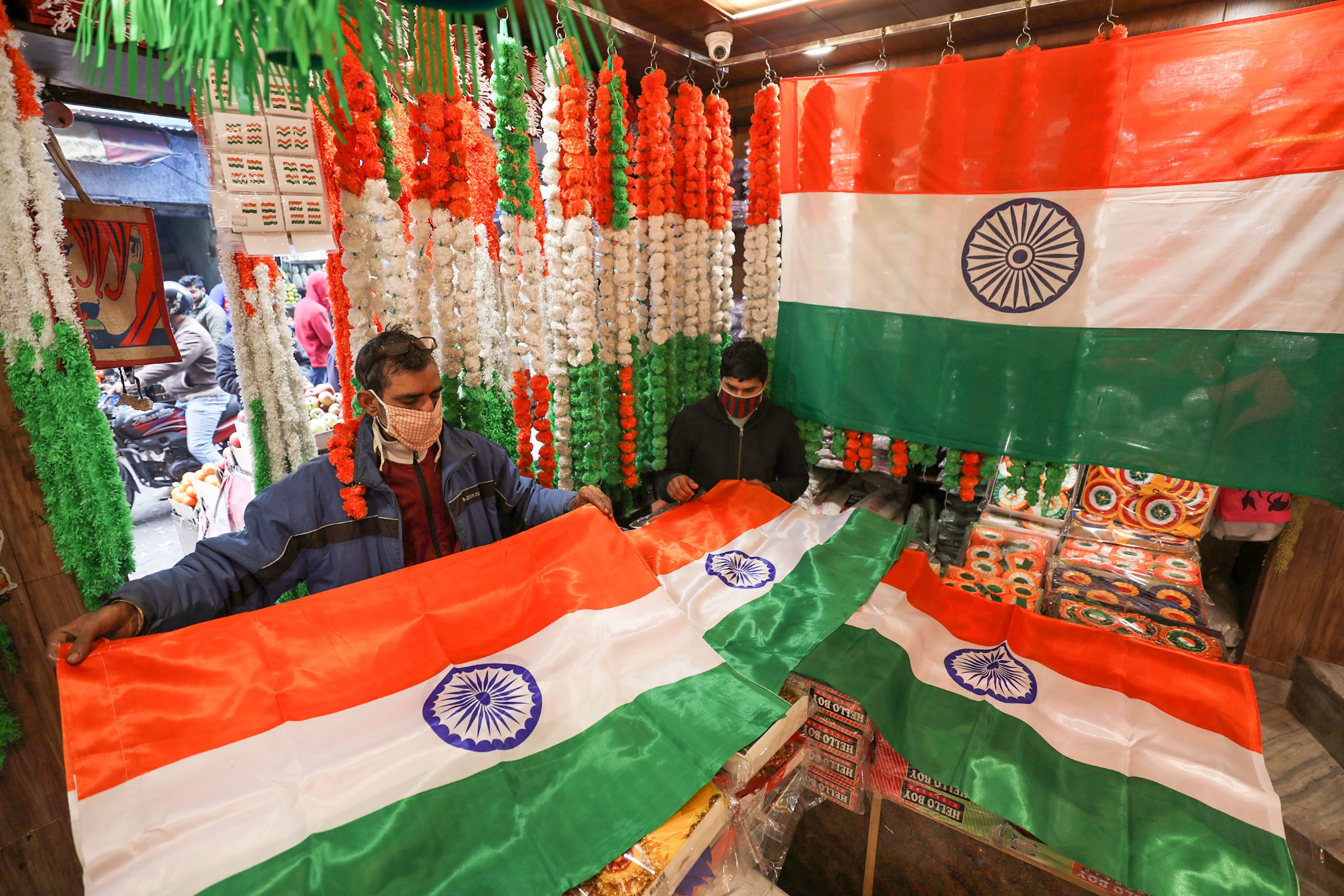 Centre directs states, UTs to curb use of plastic flags on Republic Day