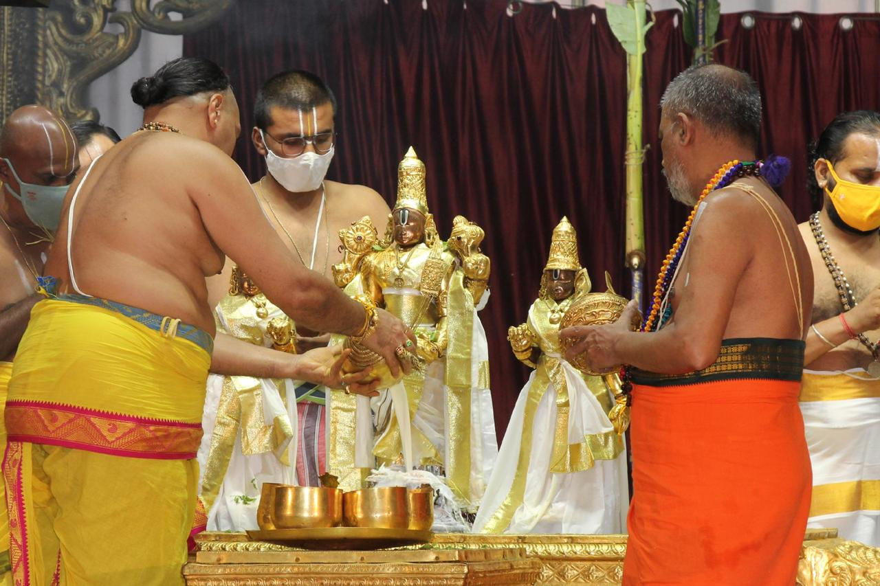 More than 700 cases of COVID-19 at Tirumala Temple in Andhra Pradesh