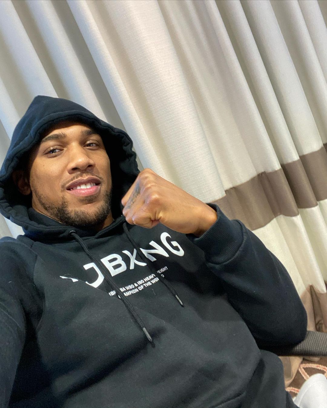 Anthony Joshua, Tyson Fury sign deal to merge titles, to fight for the title of undisputed champion
