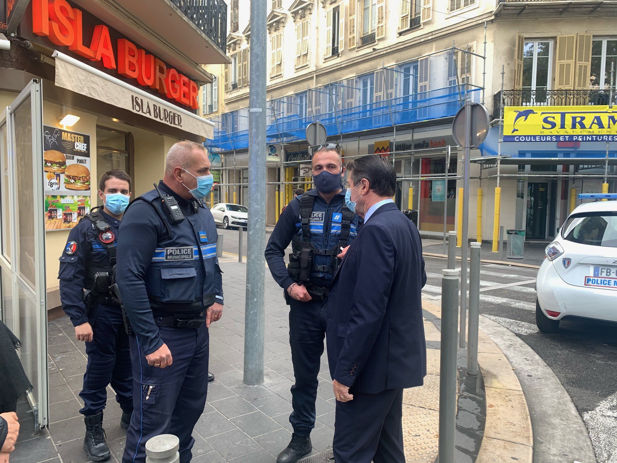 3 killed in knife attack in French city Nice, terror probe launched