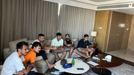 IPL 2022 Auction: Rohit Sharma shares picture of ‘tensed’ Team India players