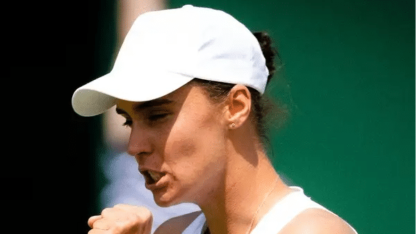 Wimbledon 2022: Ukrainian Anhelina Kalinina to rebuild family home with prize money