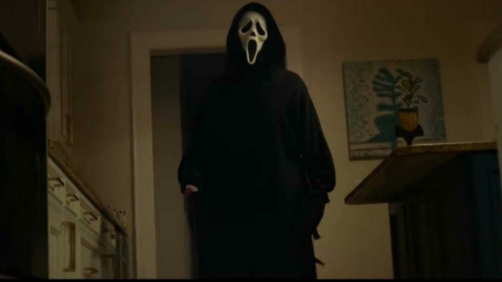 Ghostface is back in Woodsboro in Scream’s new trailer, so is Sidney Prescott