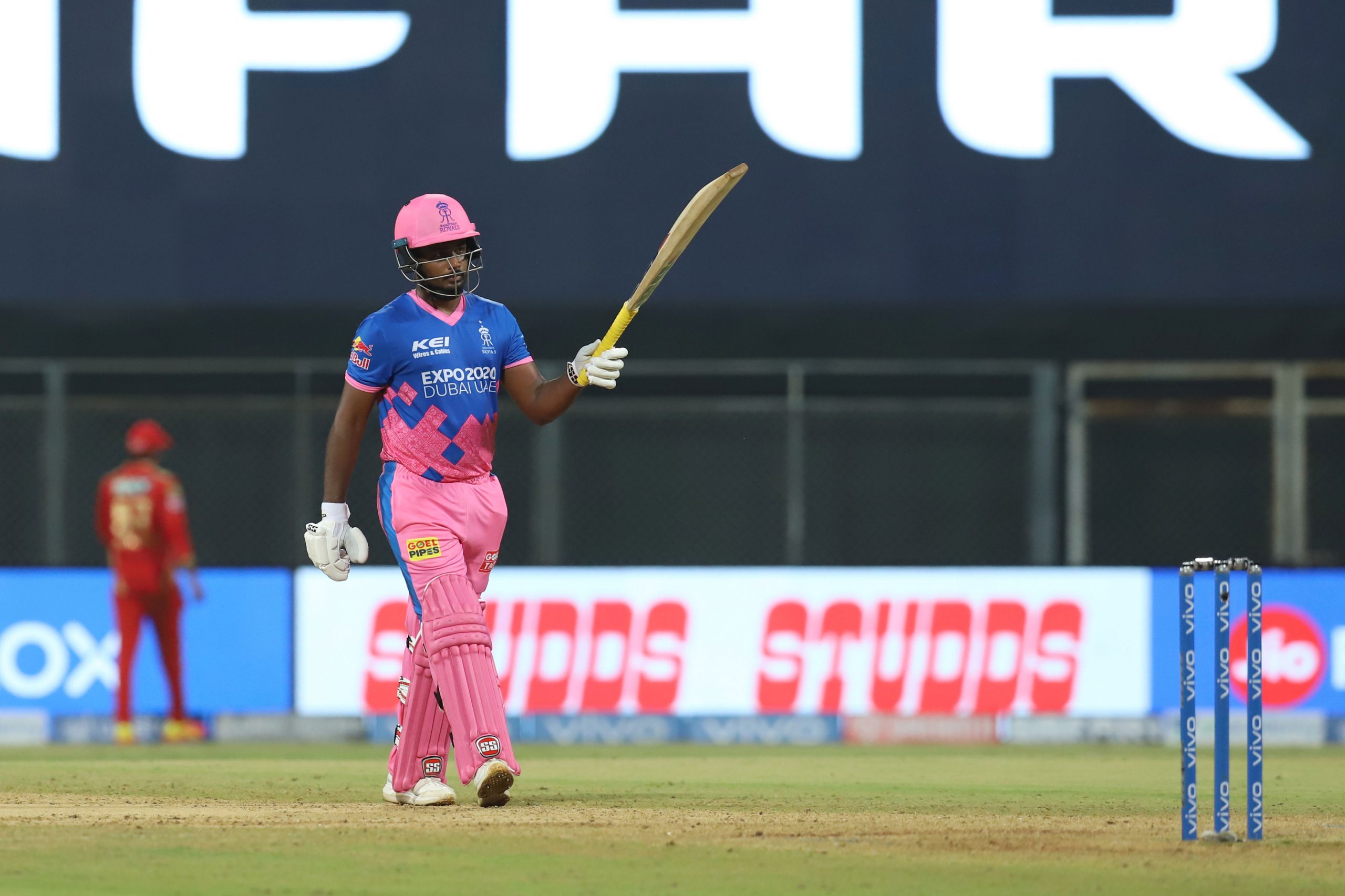 Sanju Samson turns down single on penultimate ball, fails to clinch victory for RR