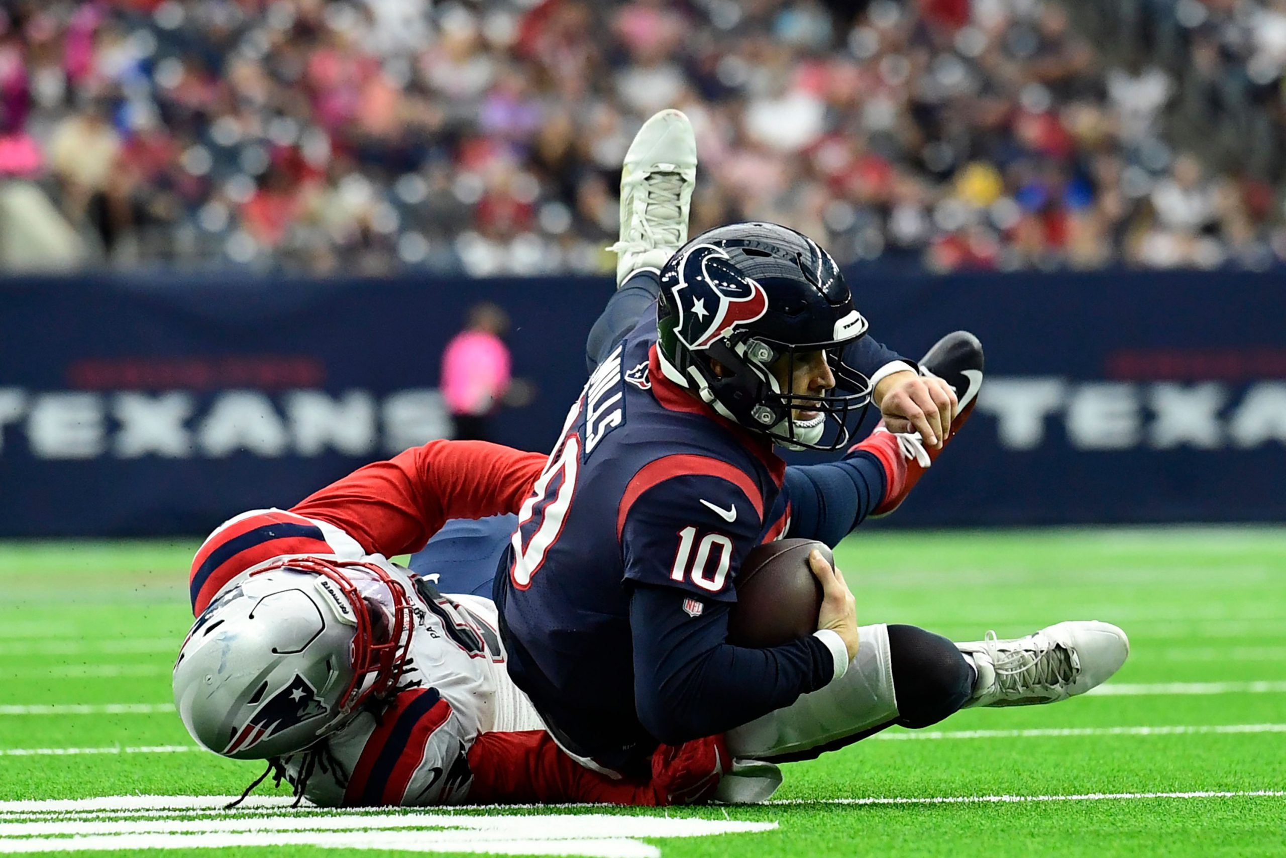 Houston Texans fall apart in 2nd half of 25-22 loss to New England Patriots