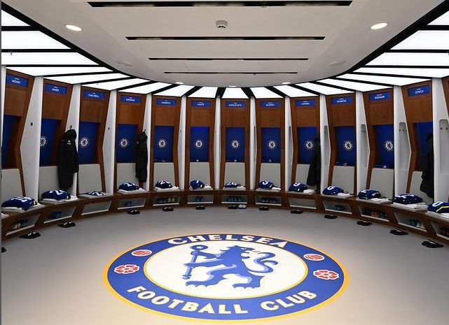 Chelsea fans can buy club shares, claims bidder Martin Broughton