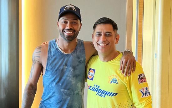 IPL 2022: Hardik Pandya ruled out of GT vs CSK clash, clicks photo with MS Dhoni