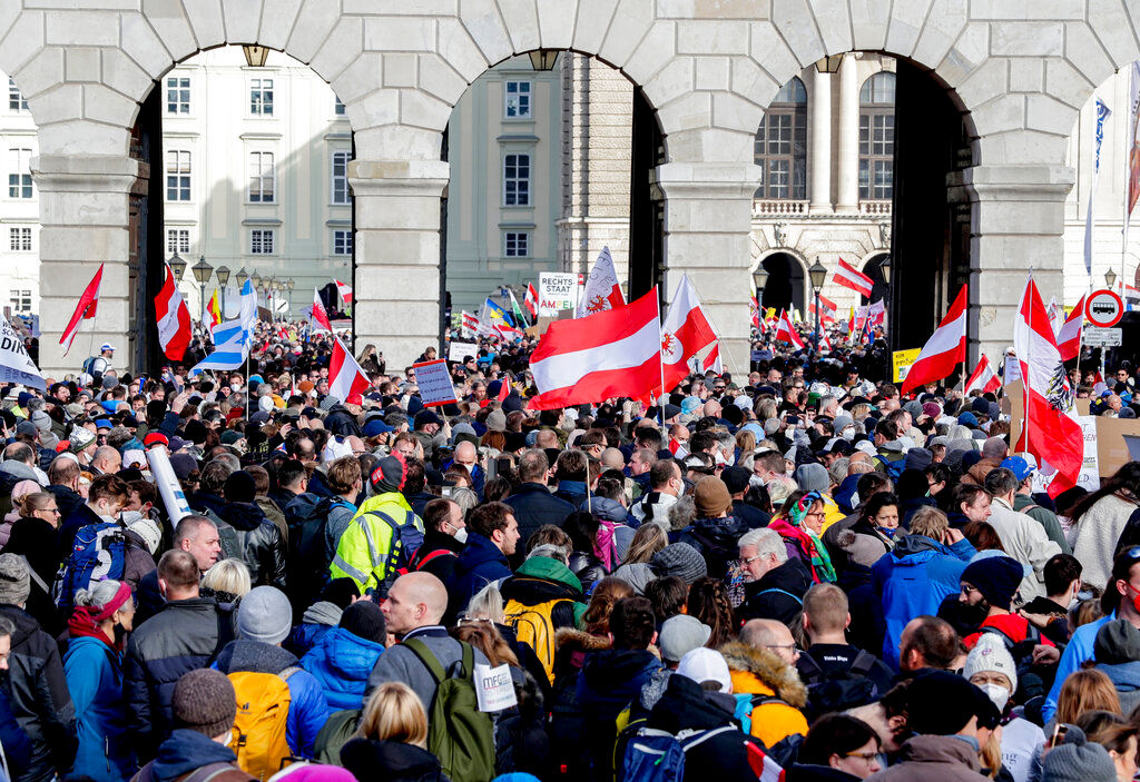 Thousands in Austria protest looming COVID lockdown