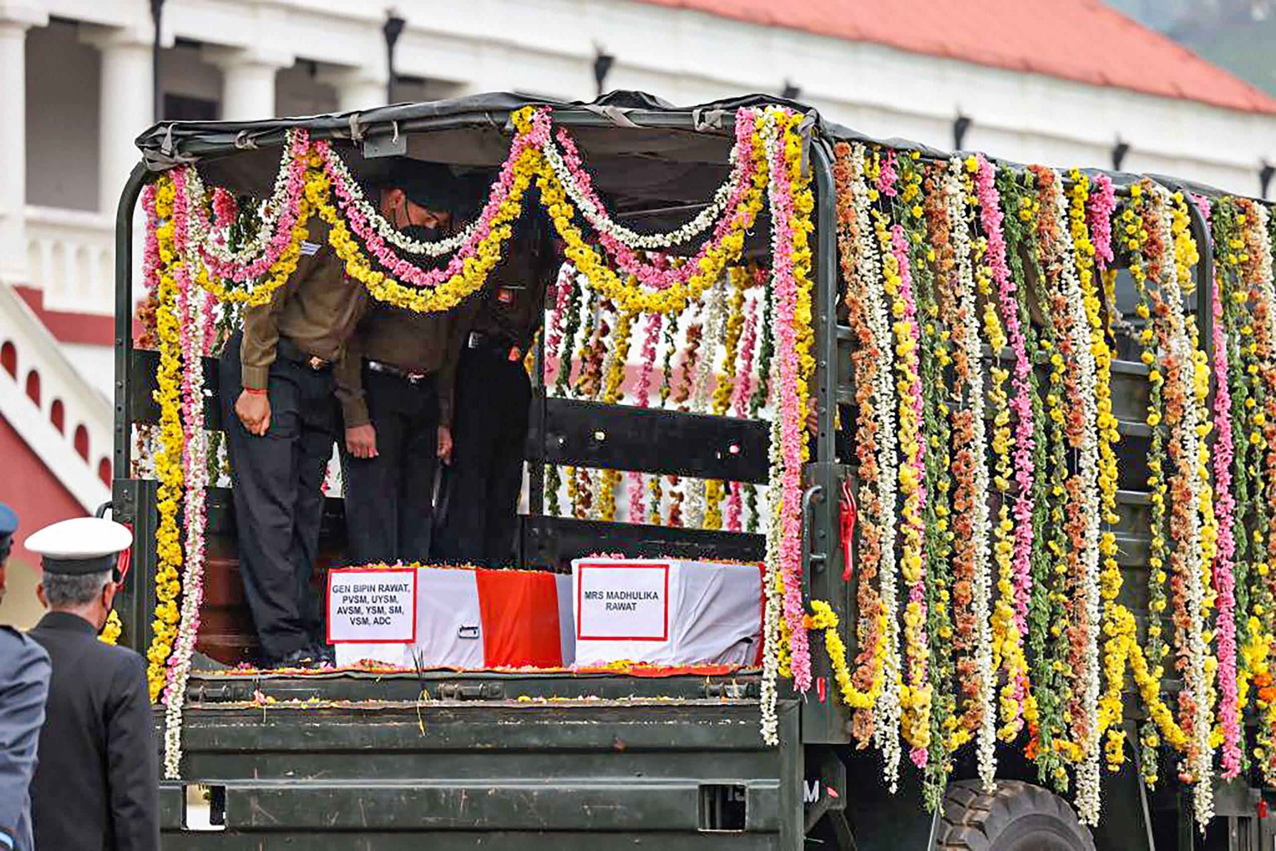 Bodies of General Bipin Rawat, others arrive in Delhi; Shradhanjali soon