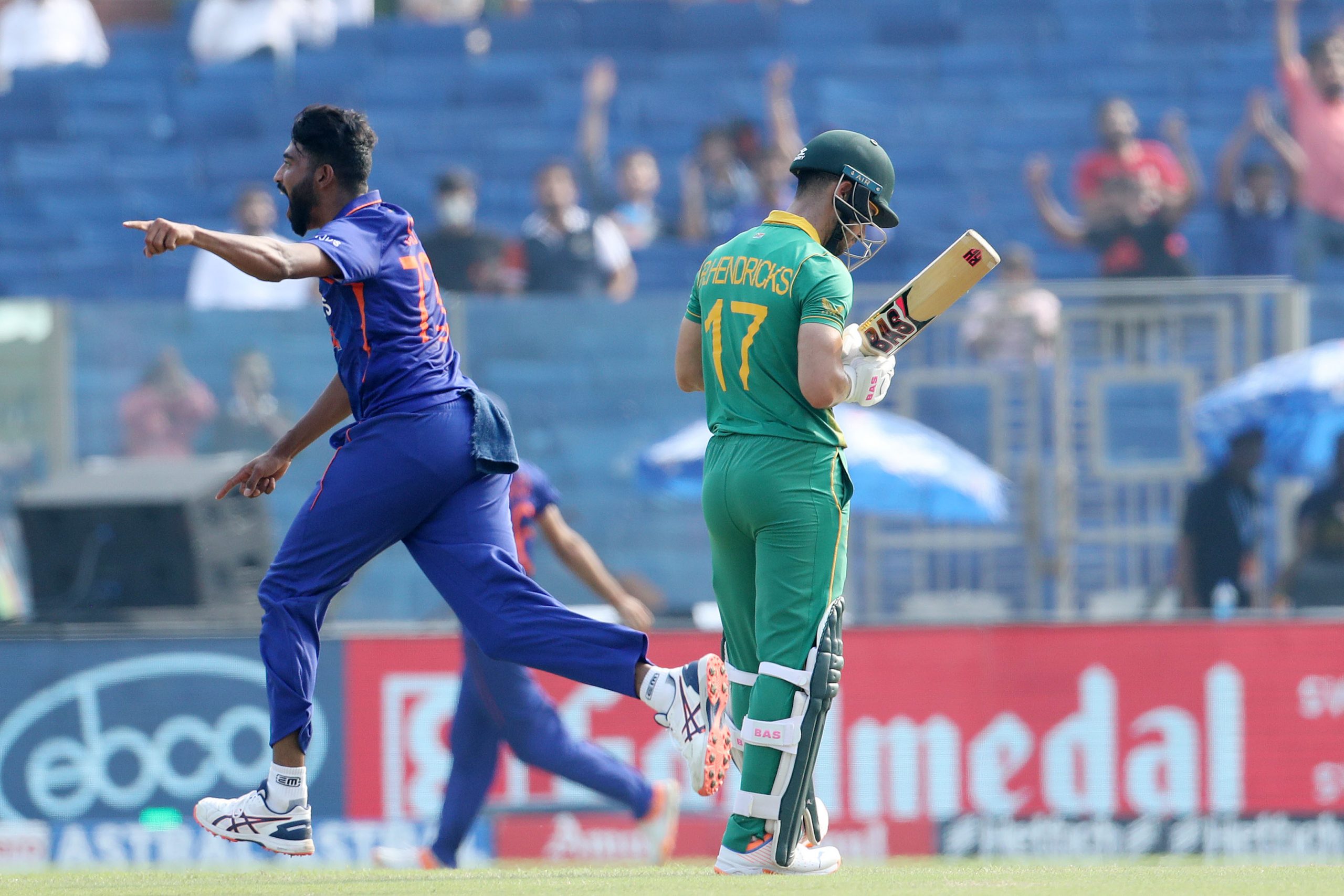 South Africa puts up 99, their lowest score against India in an ODI