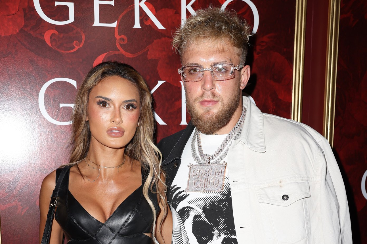 Why is Julia Rose, Jake Paul’s girlfriend, known as the ‘World Series Flasher’