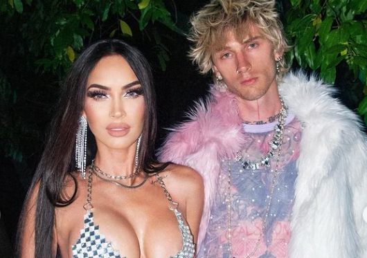 Are MGK and Megan Fox back together? Couple displays PDA in Manhattan