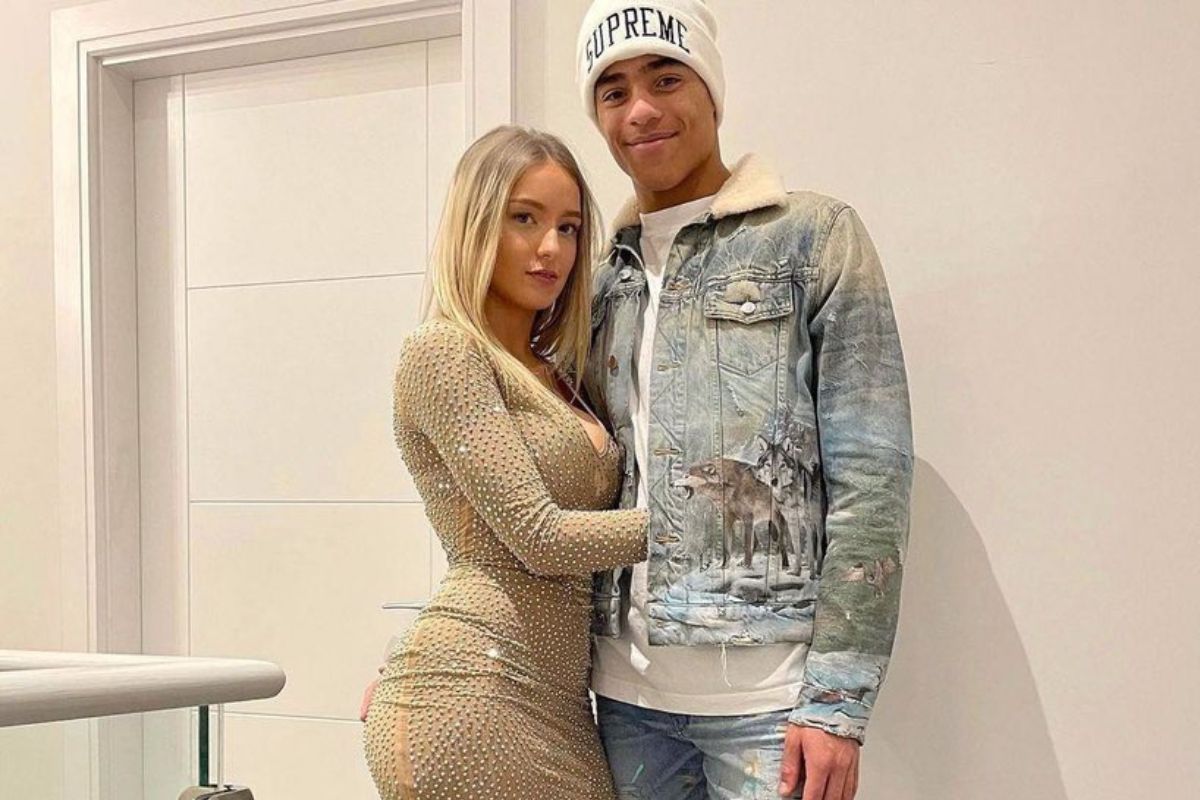 Is Mason Greenwood marrying pregnant partner Harriet Robson? Two spotted at spotted at London’s Langham hotel