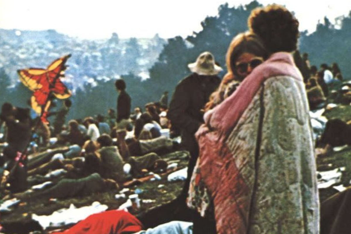 Who was Bobbi Kelly Ercoline? Woman in iconic couple photo from Woodstock’s 1970 soundtrack album