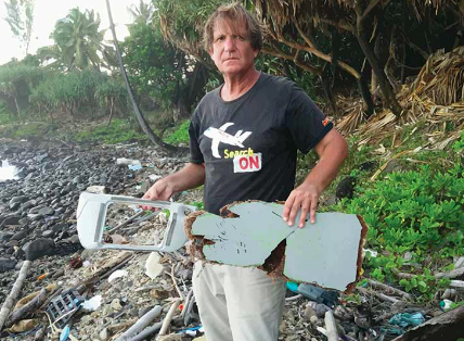 Who is MH370 debris hunter Blaine Gibson and where is he now?