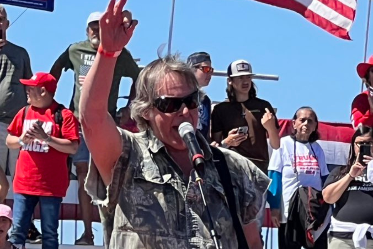 Ted Nugent sings national anthem, speaks at Trump Waco rally: Watch