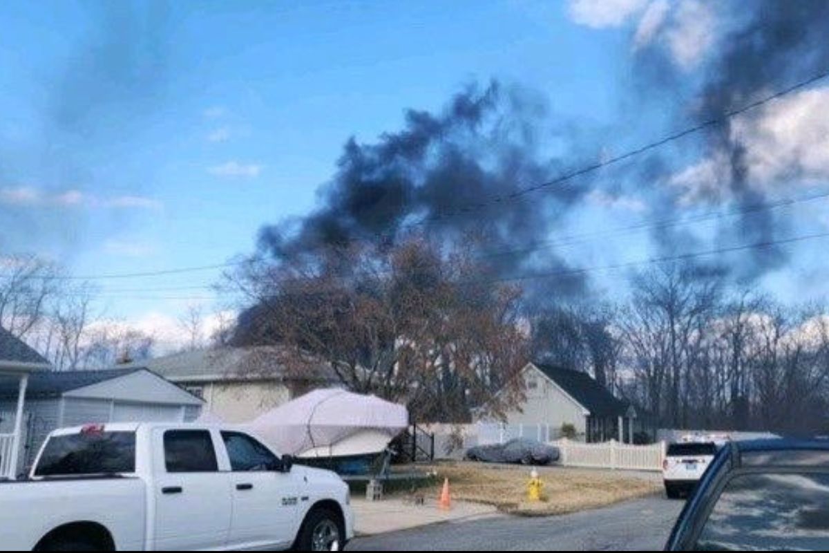 Plane crash near Republic airport in Long Island: 1 dead, 2 others seriously injured