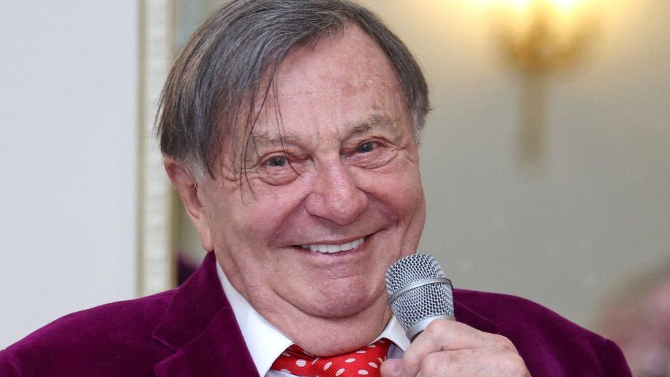 5 best movies and TV shows starring Barry Humphries