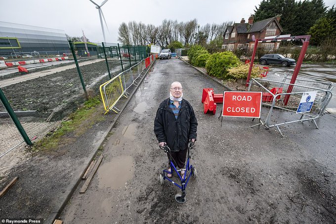 Who is Peter Ambler? 77-year-old from Spondon, Derby refuses to leave home to SmartParc project