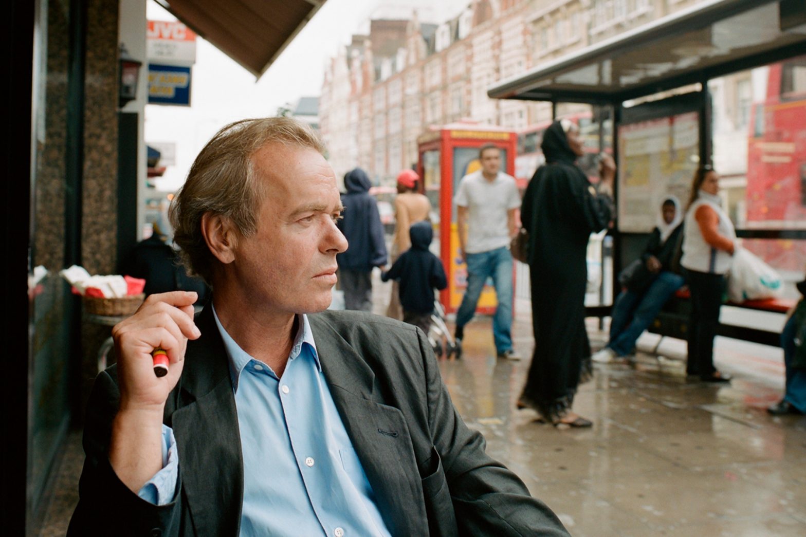 Who is Isabel Fonseca, author Martin Amis’ wife? Their relationship timeline
