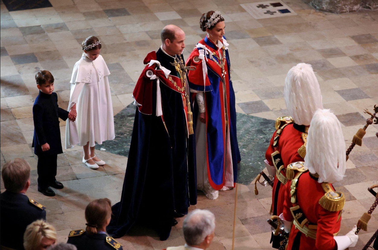 King Charles coronation: Kate Middleton ditches tiara, dazzles in Alexander McQueen dress