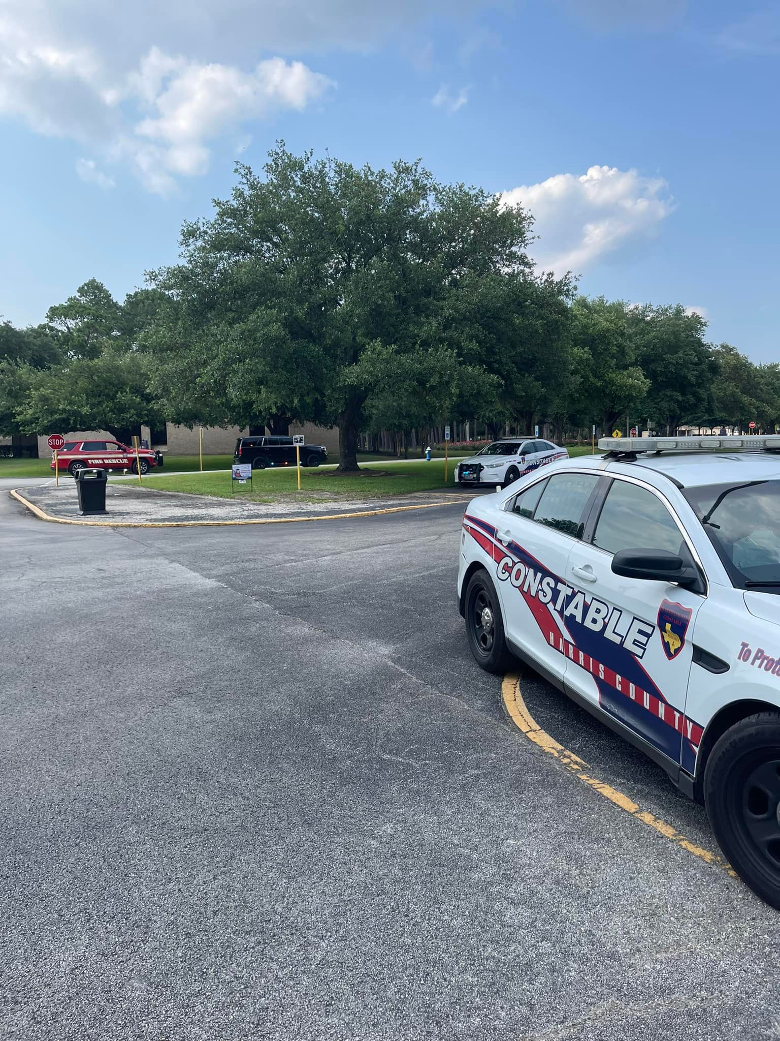 Lone Star College Lockdown: Suspicious package found in Harris County