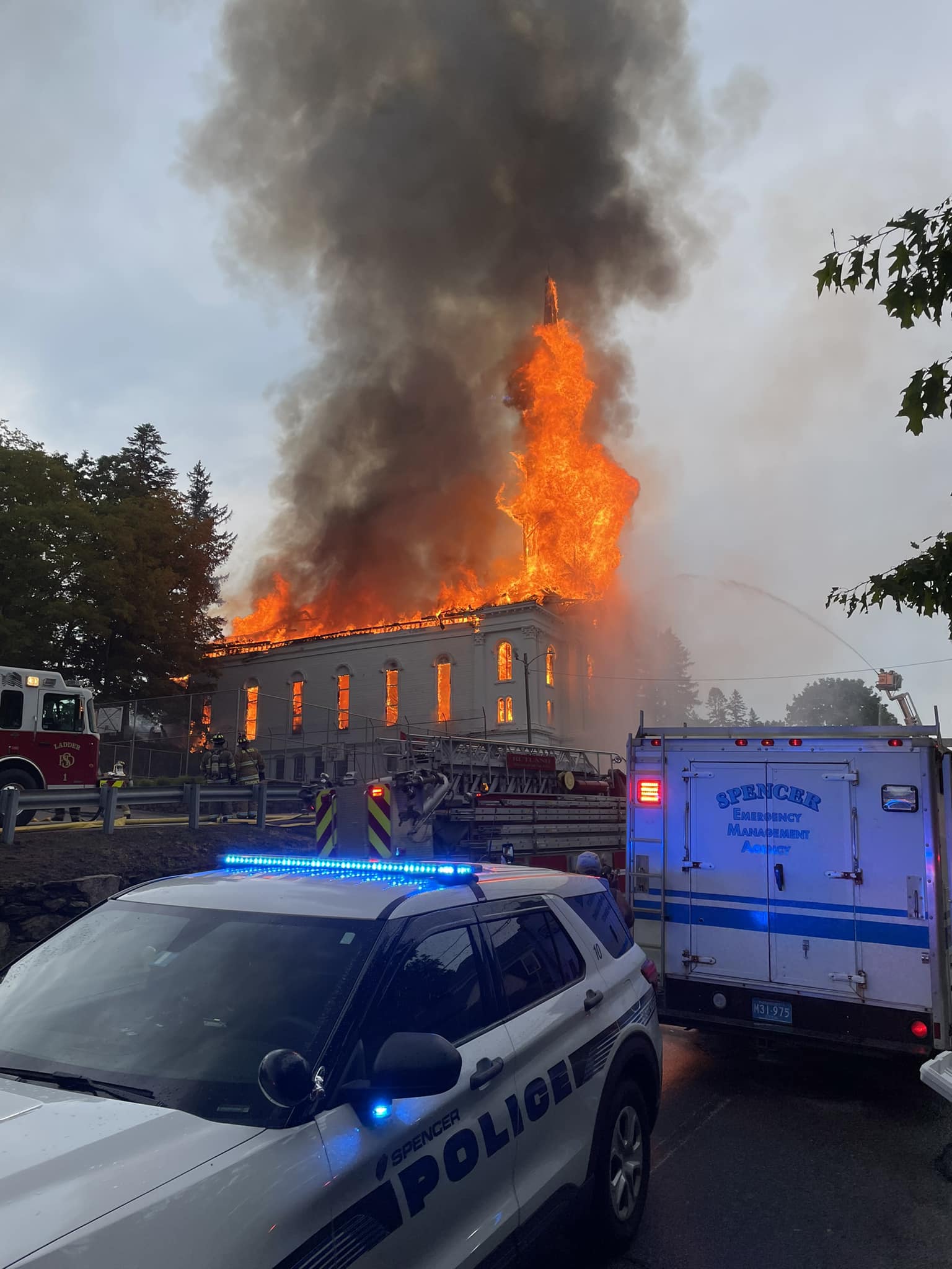 Massachusetts Church Fire: History of First Congregational United Church in Spencer