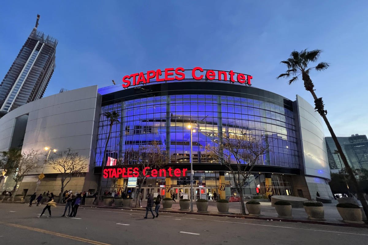 Will Staples Center be back? Los Angeles fans ask after reports that Crypto.com is winding down US business