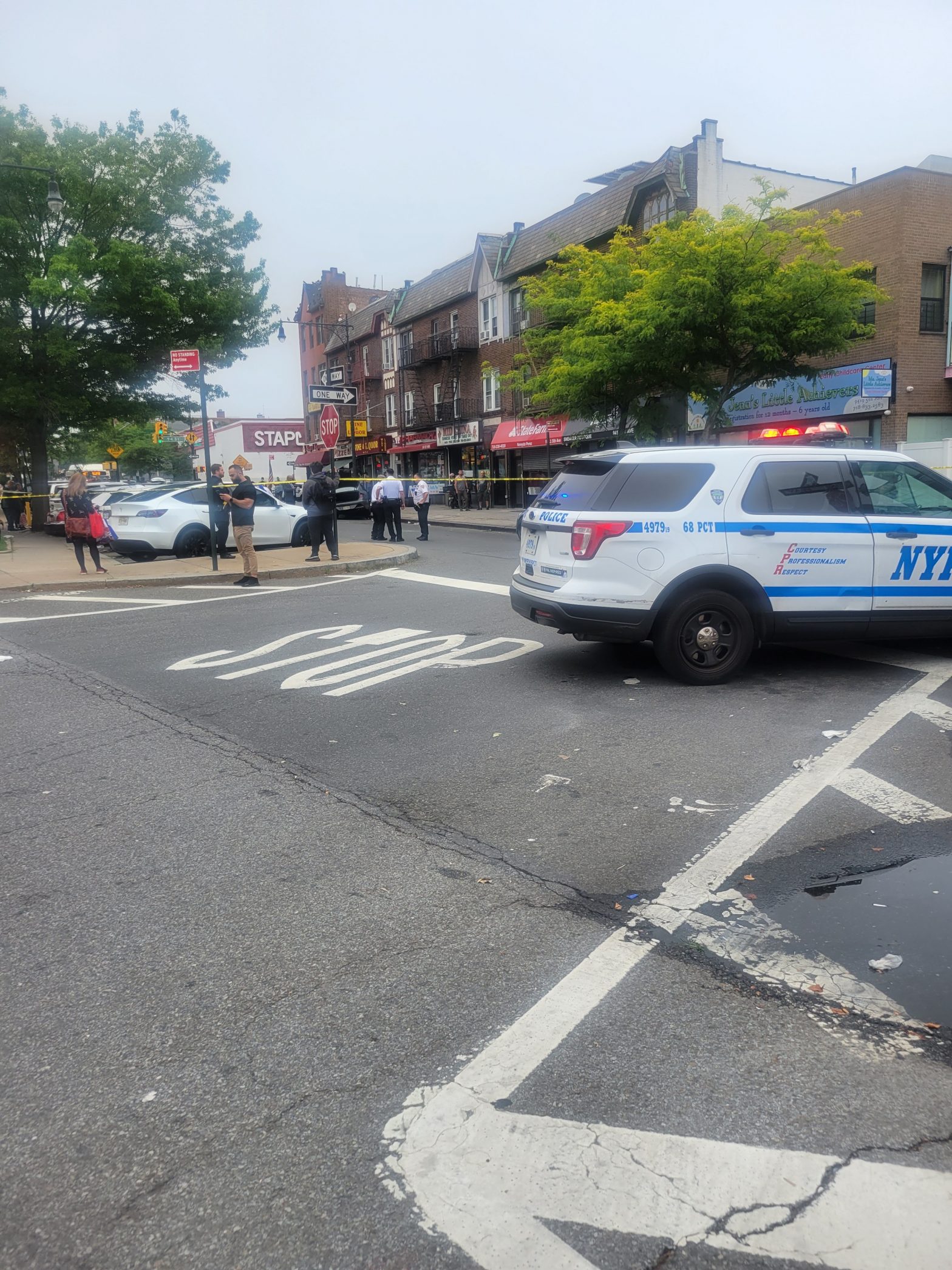 Brooklyn Shooting: Two people shot and taken to hospital in Bay Ridge
