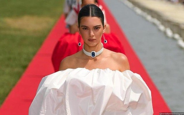 Kendall Jenner’s Jacquemus runway show dress trolled as “diaper”