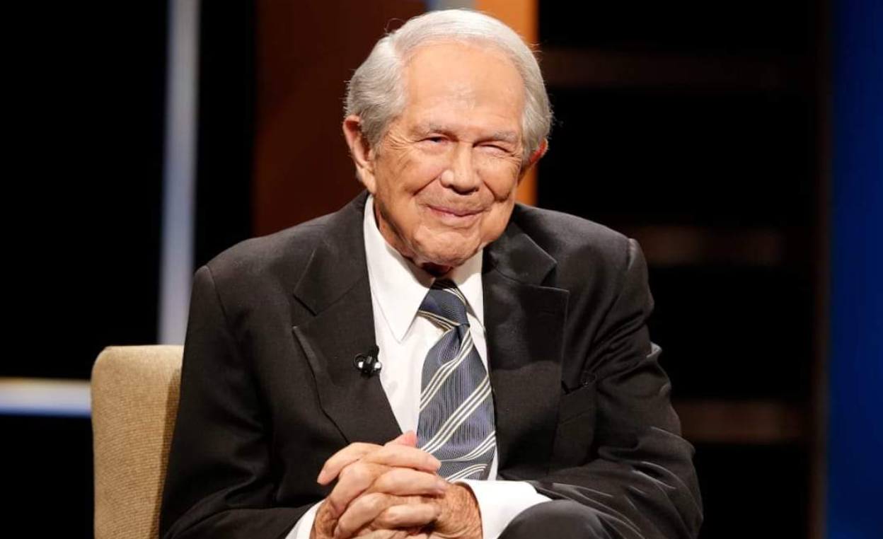 Pat Robertson dead: Net worth, 700 Club, age, wife Dede Robertson, university, career and more